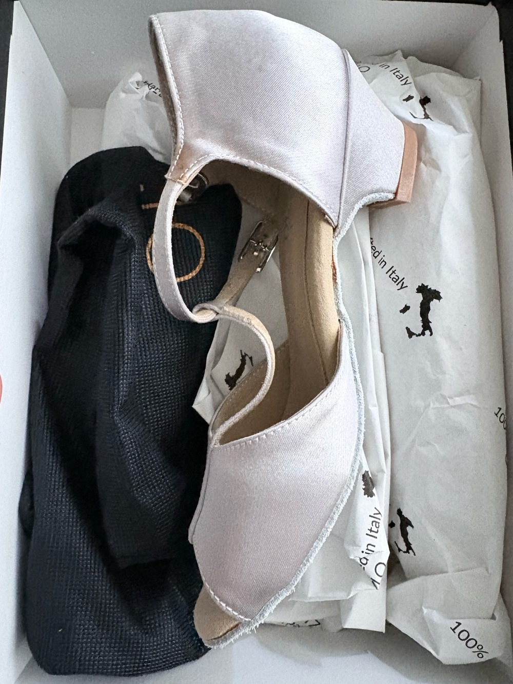 BNIB Capezio Isabella Kids Ballroom Shoe.
